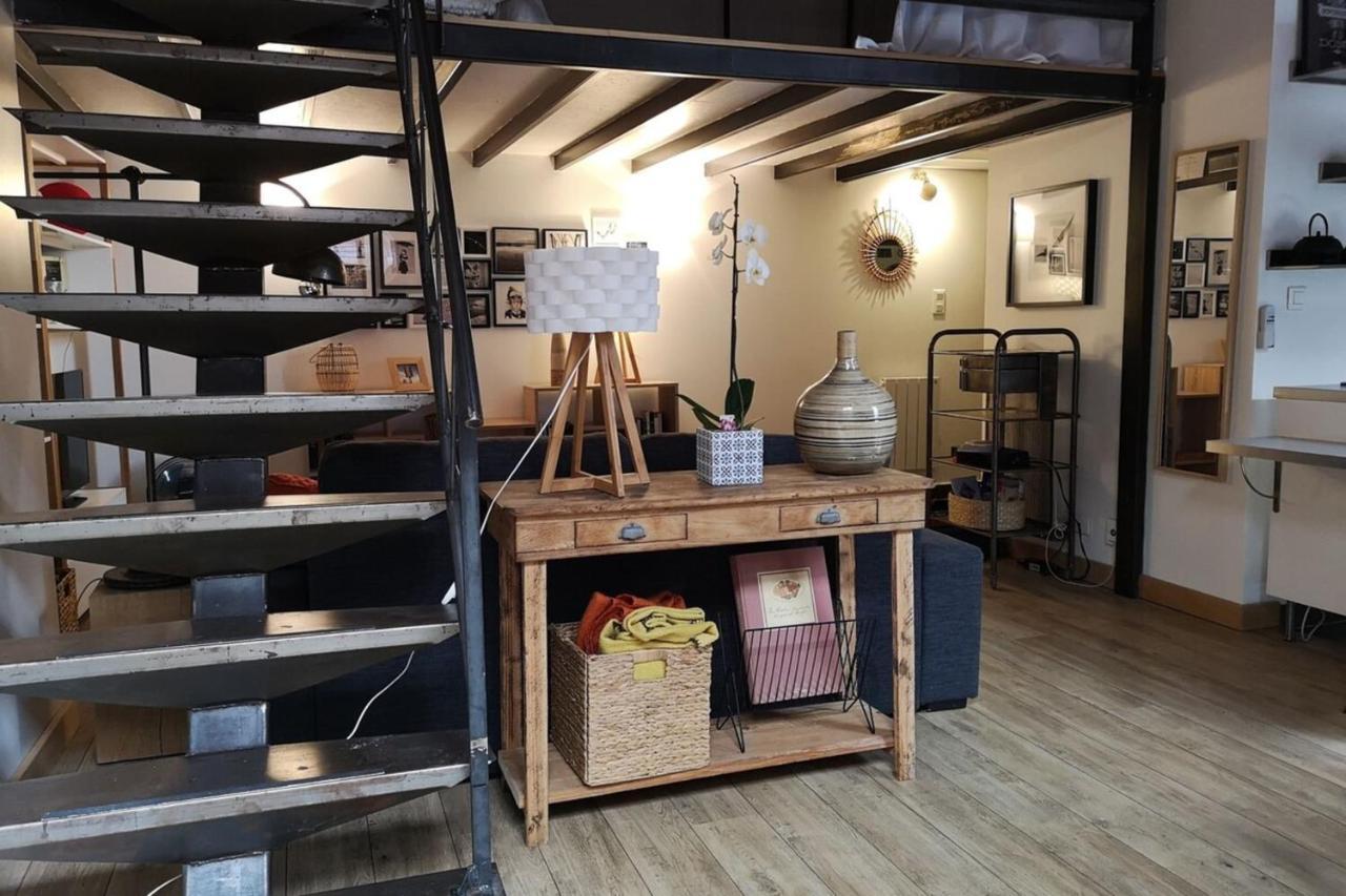 Authentic Loft With Mezzanine & Exposed Stones Heart Of Lyon Apartment Екстериор снимка
